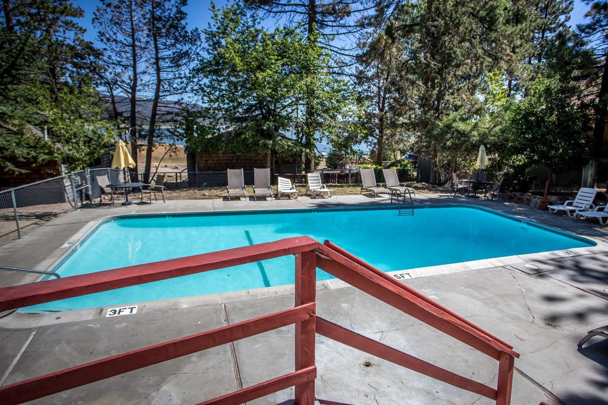 Lakeview Family Cabin By Big Bear Vacations บิ๊กแบร์เลค ภายนอก รูปภาพ
